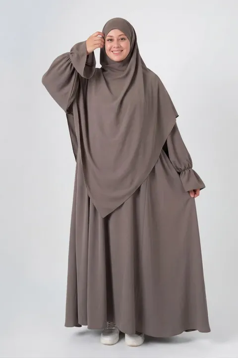 طقم وداد بني